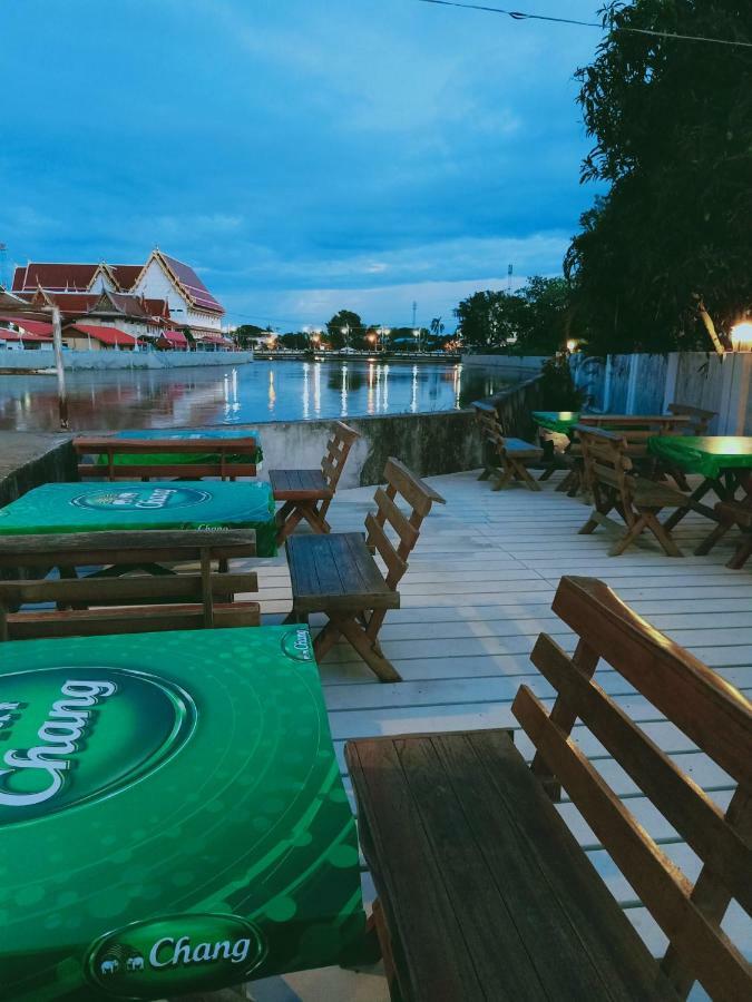 J&J Guesthouse Sukhothai Dış mekan fotoğraf